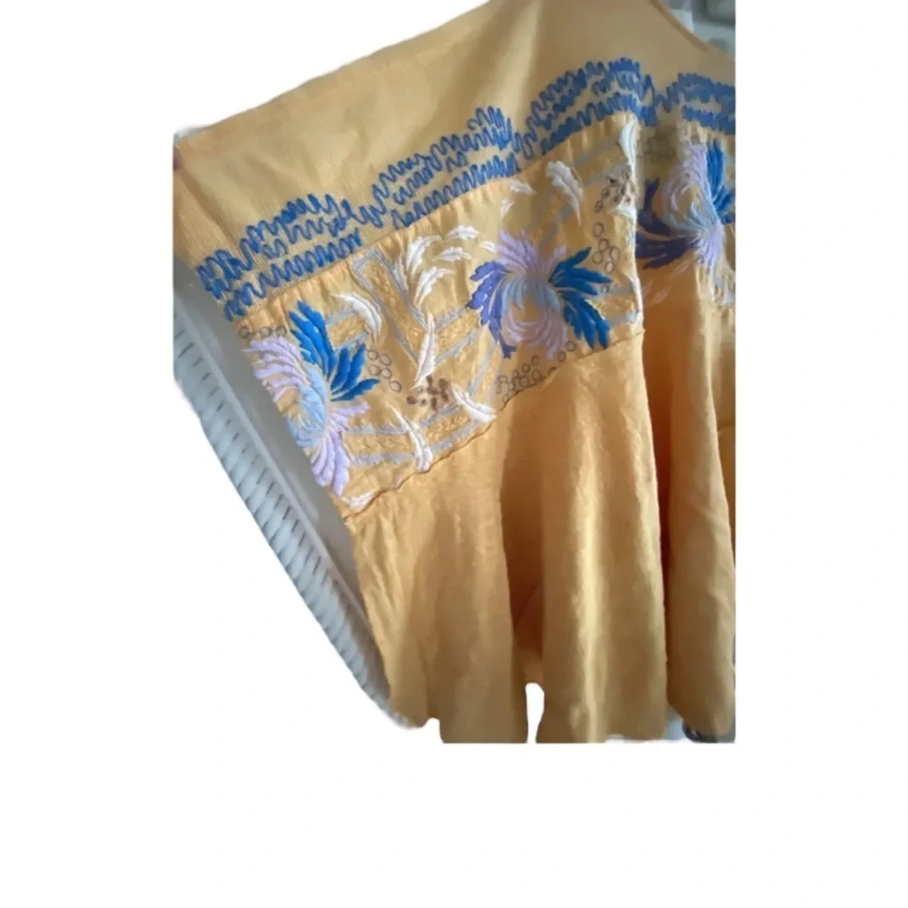 FREE PEOPLE Love Letter Embroidered Poncho Tee in Tangerine Yellow Size S — FUN! - Picture 9 of 12